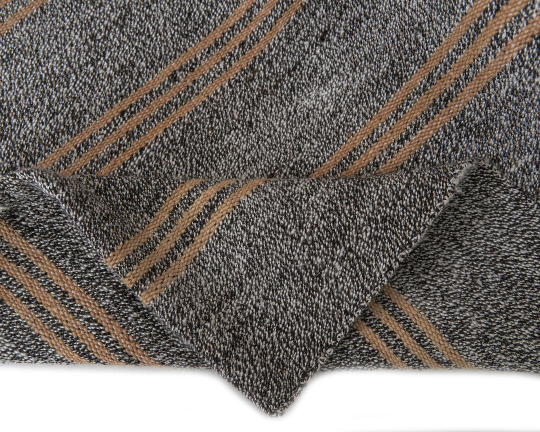 Gray Kilim Rug 6' 4" x 7' 10" | No. VR18563