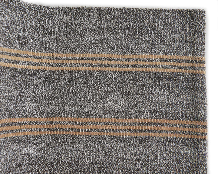Gray Kilim Rug 6' 4" x 7' 10" | No. VR18563