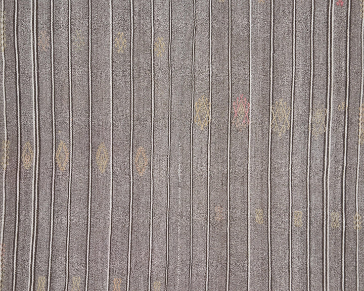 Gray Kilim Rug 5' 7" x 6' 8" | No. VR55564