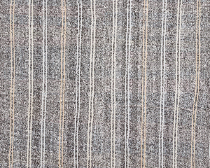 Gray Kilim Rug 4' 7" x 9' 4" | No. VR32650