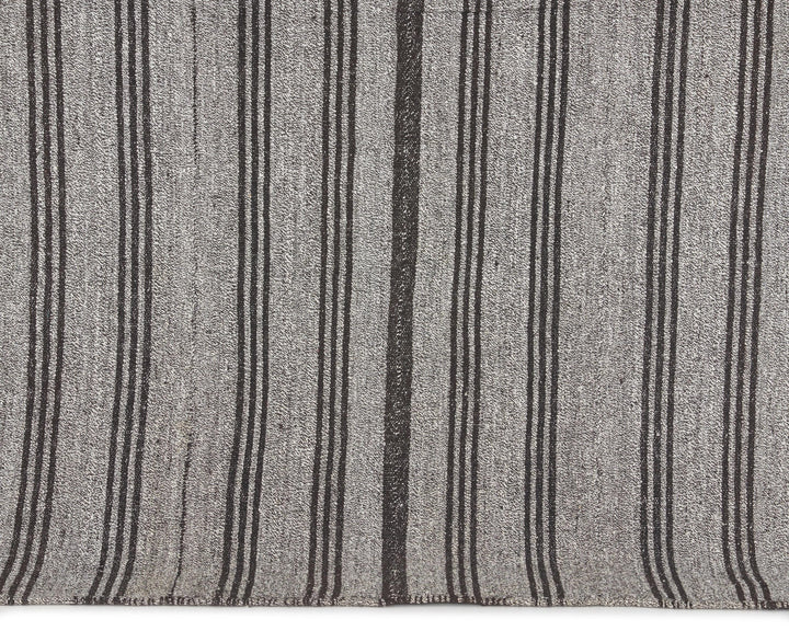 Gray Kilim Rug 4' 5" x 7' 2" | No. VR75448