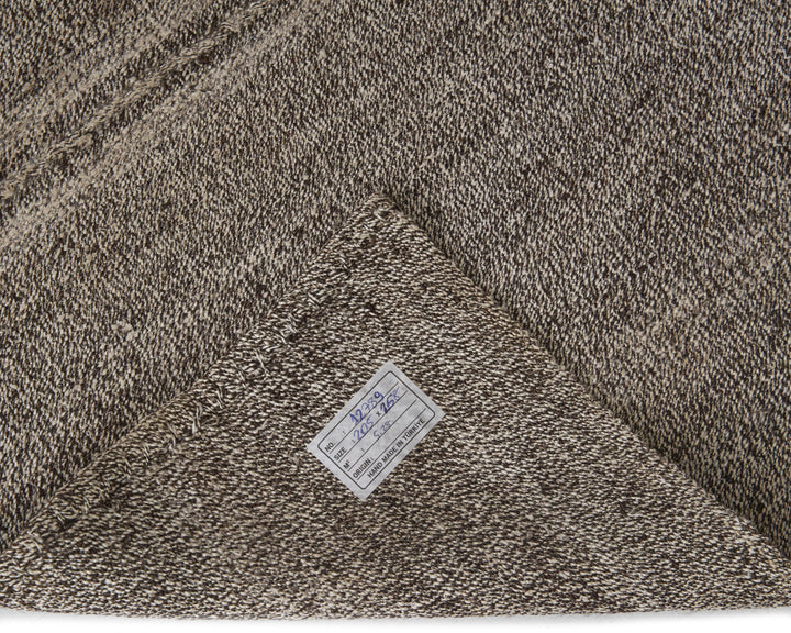 Gray Kilim Rug 6' 8" x 8' 6" | No. VR44216