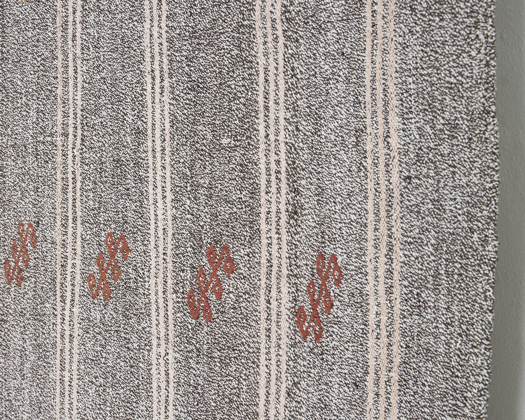 Gray Kilim Rug 6' 11" x 8' 4" | No. VR58075