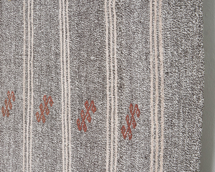 Gray Kilim Rug 6' 11" x 8' 4" | No. VR58075