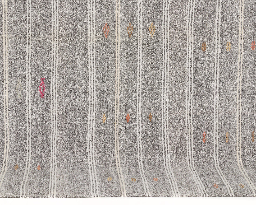 Gray Kilim Rug 7' 1" x 8' 4" | No. VR78175