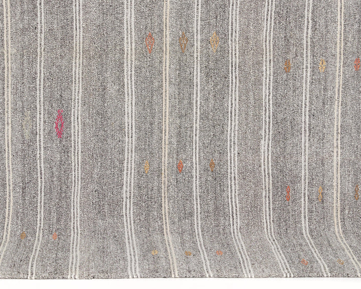 Gray Kilim Rug 7' 1" x 8' 4" | No. VR78175