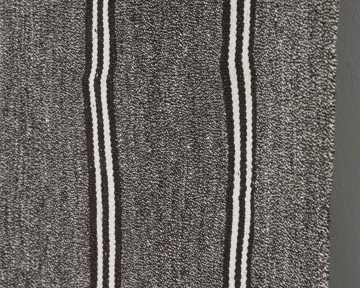 Gray Kilim Rug 7' 3" x 9' 10" | No. VR15735