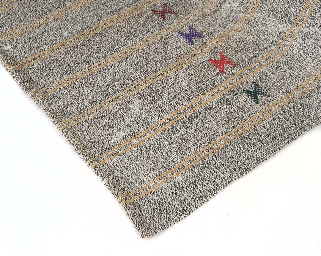 Gray Kilim Rug 5' 7" x 8' 6" | No. VR15060