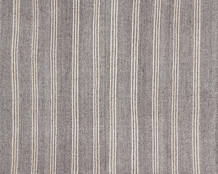 Kilim Rug 6' 5" x 8' 5" | No. VR83073