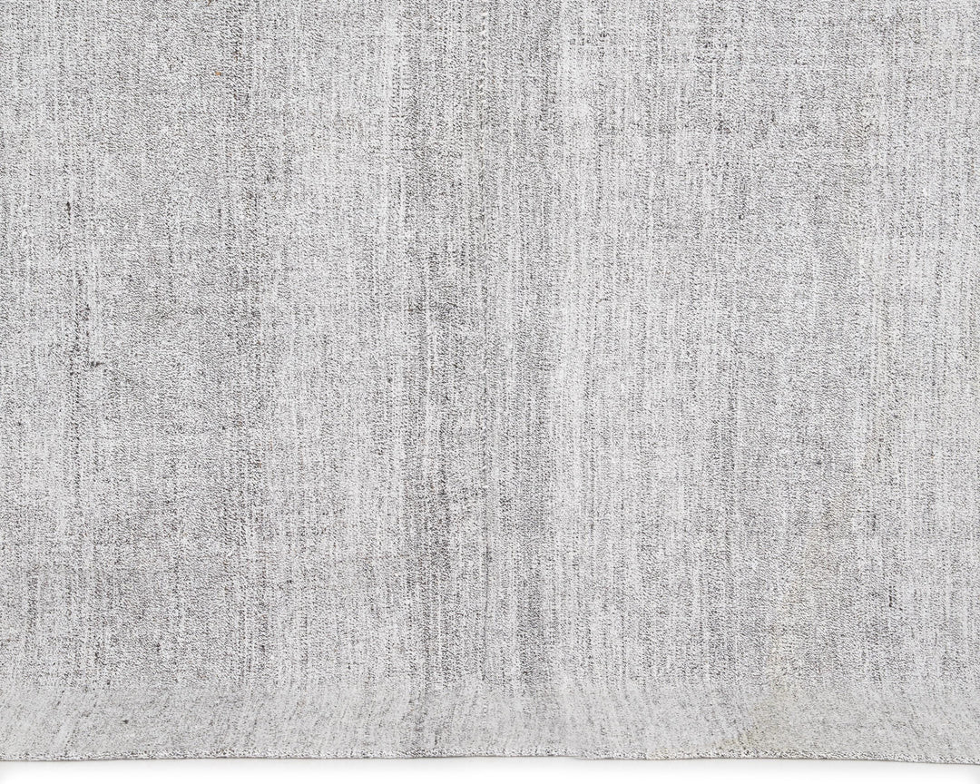 Gray Kilim Rug 5' 1" x 7' 6" | No. VR18235