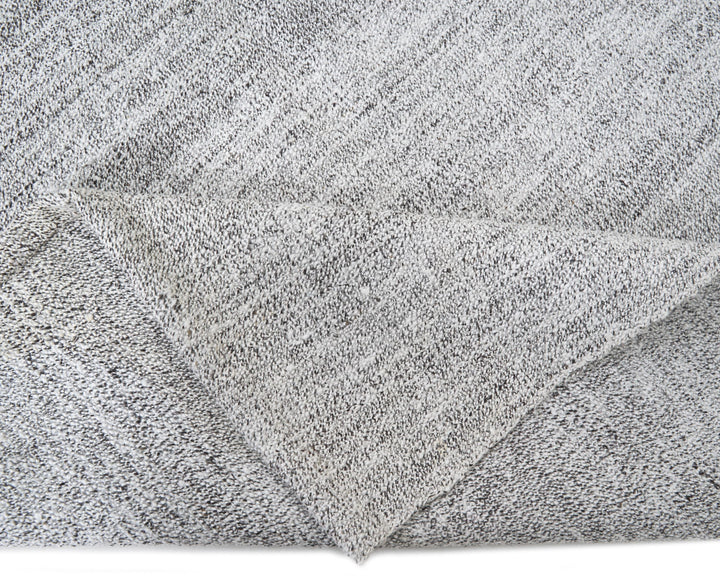 Gray Kilim Rug 5' 1" x 7' 6" | No. VR18235
