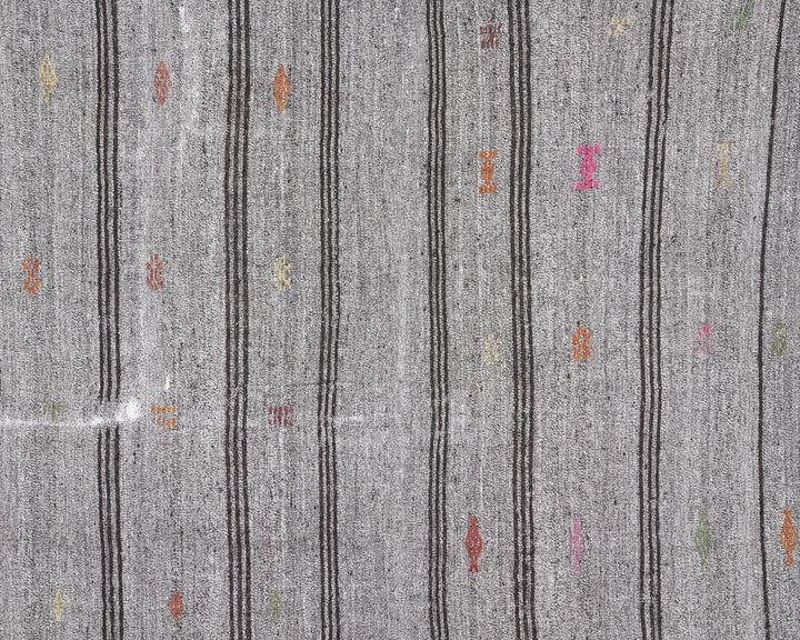 Gray Kilim Rug 6' 9" x 7' 2" | No. VR27840