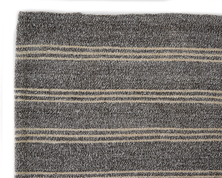 Gray Kilim Rug 5' 8" x 8' 2" | No. VR38363