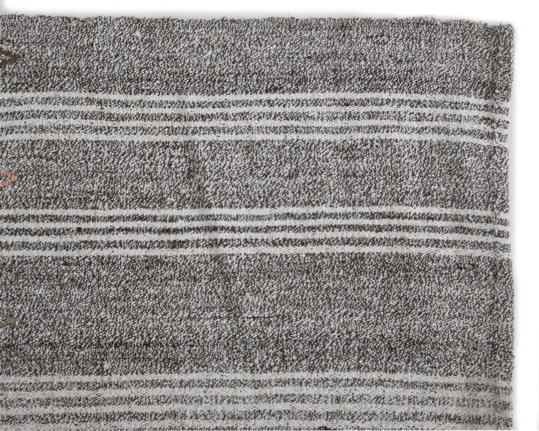 Gray Kilim Rug 6' 4" x 8' 10" | No. VR30067