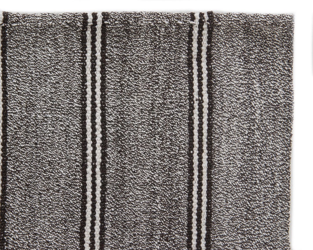 Gray Kilim Rug 6' 1" x 7' 4" | No. VR39816