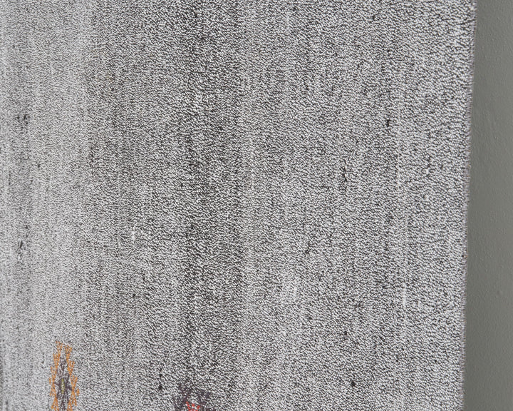 Gray Kilim Rug 6' 10" x 8' 2" | No. VR27832