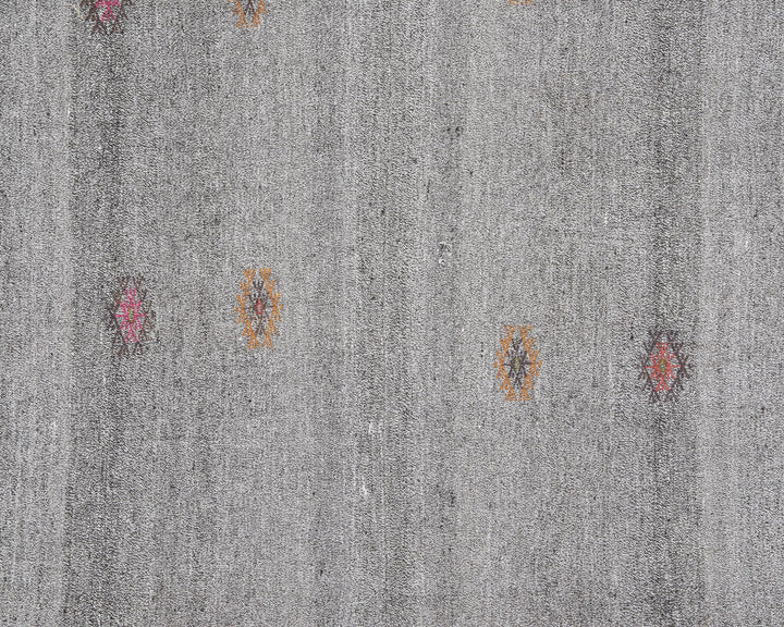 Gray Kilim Rug 6' 10" x 8' 2" | No. VR27832