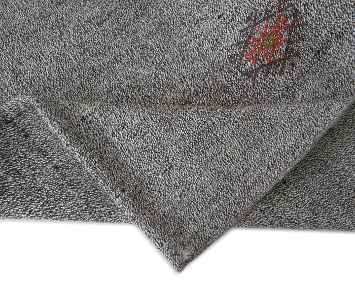Gray Kilim Rug 6' 10" x 8' 2" | No. VR27832