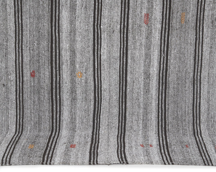 Gray Kilim Rug 5' 7" x 8' 6" | No. VR98043