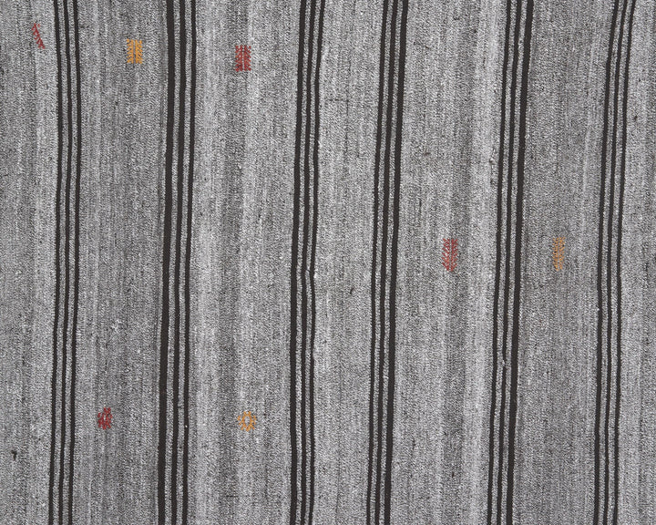 Gray Kilim Rug 5' 7" x 8' 6" | No. VR98043