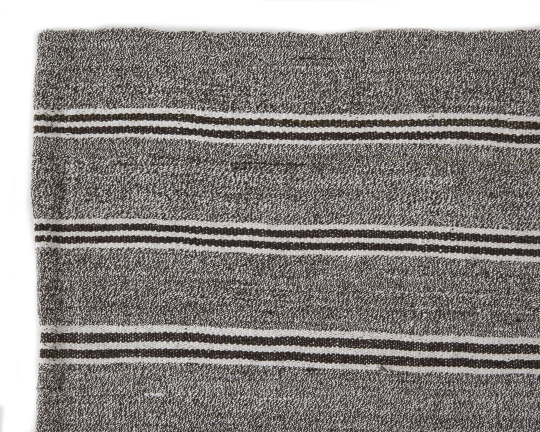 Gray Kilim Rug 5' 5" x 8' 7" | No. VR28399