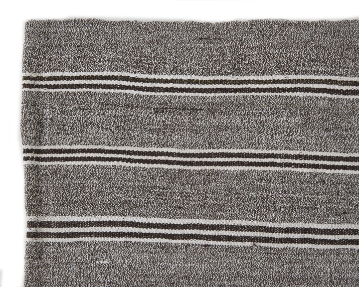 Gray Kilim Rug 5' 5" x 8' 7" | No. VR28399