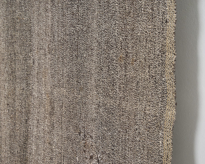 Kilim Rug 5' 8" x 9' 6" | No. VR60303