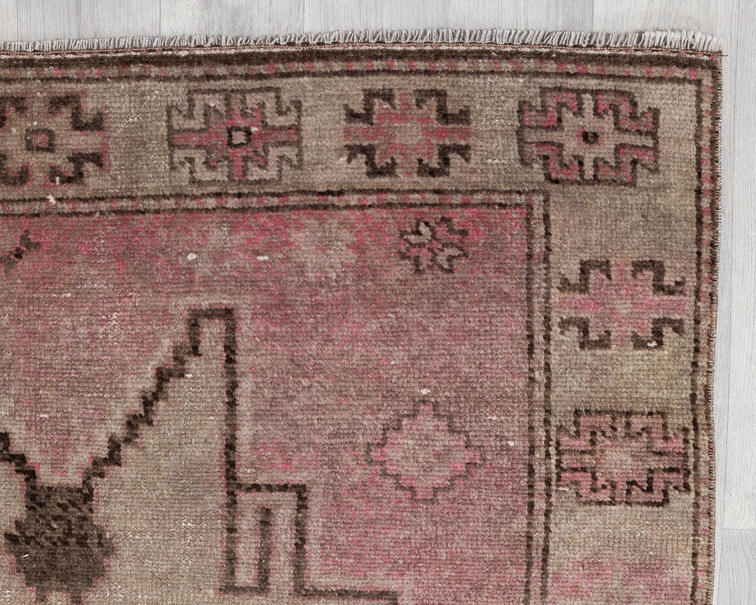 Runner Rug 3' 11" x 11' 10" | No. VR15644