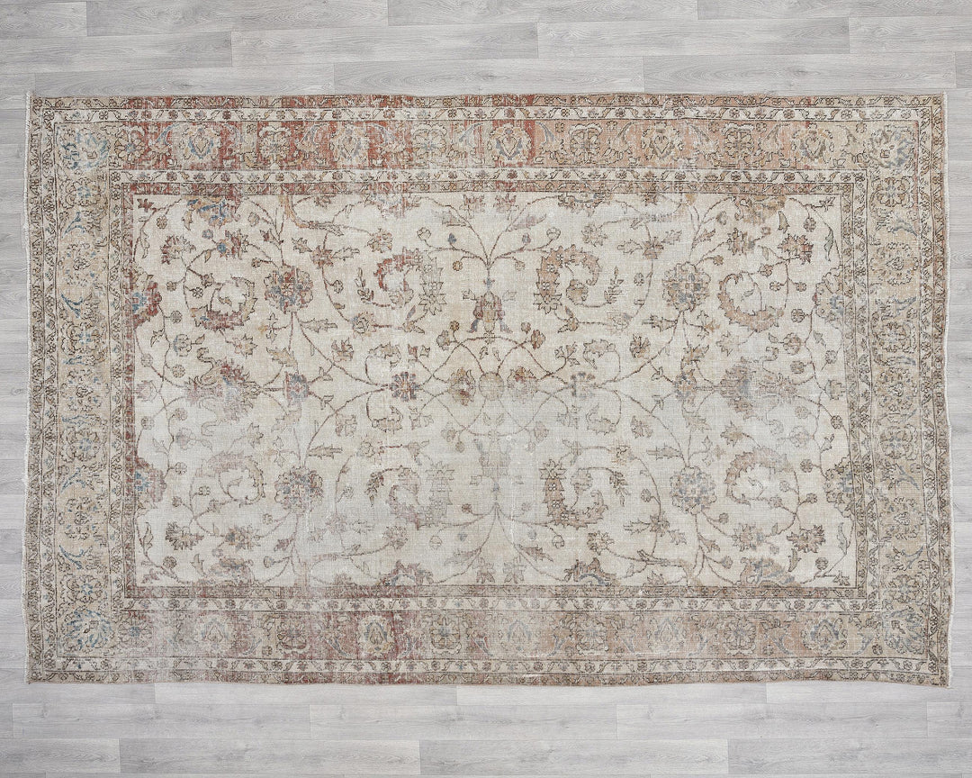 Neutral Oushak Rug 6' 10" x 9' 11" | No. VR66192