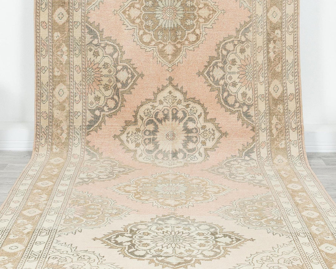 Faded Runner Rug 4' 10" x 12' 6" | No. VR95215