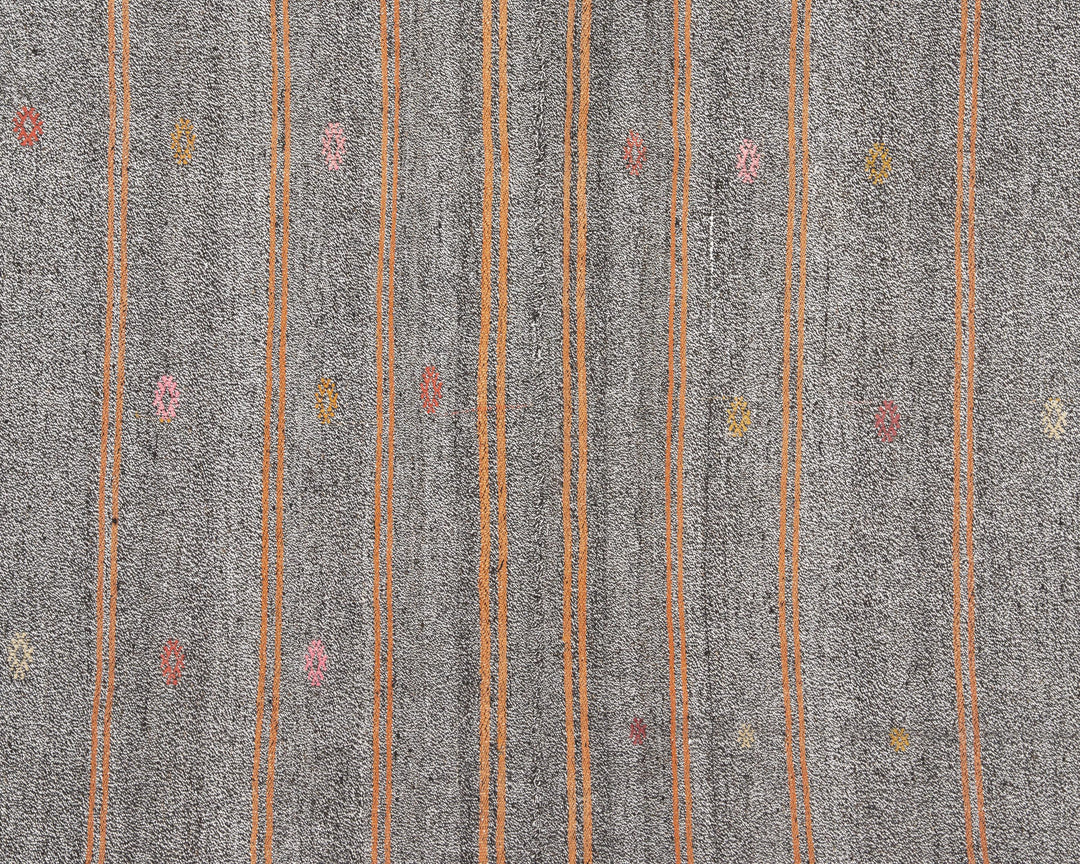 Gray Kilim Rug 5' 7" x 9' 2" | No. VR46693