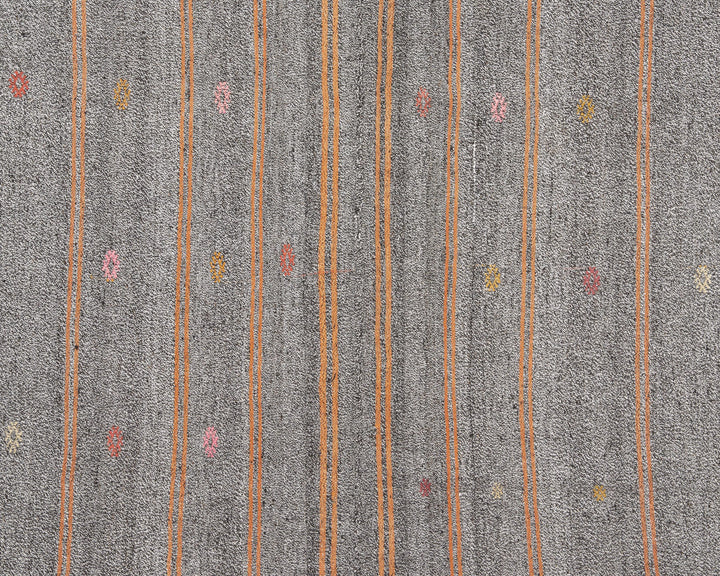 Gray Kilim Rug 5' 7" x 9' 2" | No. VR46693