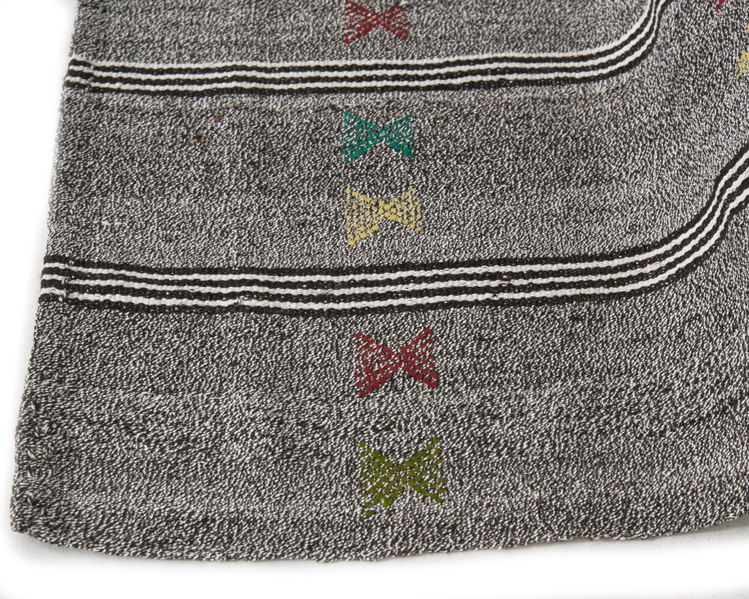 Gray Kilim Rug 6' 5" x 8' | No. VR98727