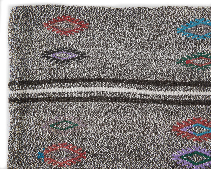 Gray Kilim Rug 6' 1" x 9' | No. VR76286