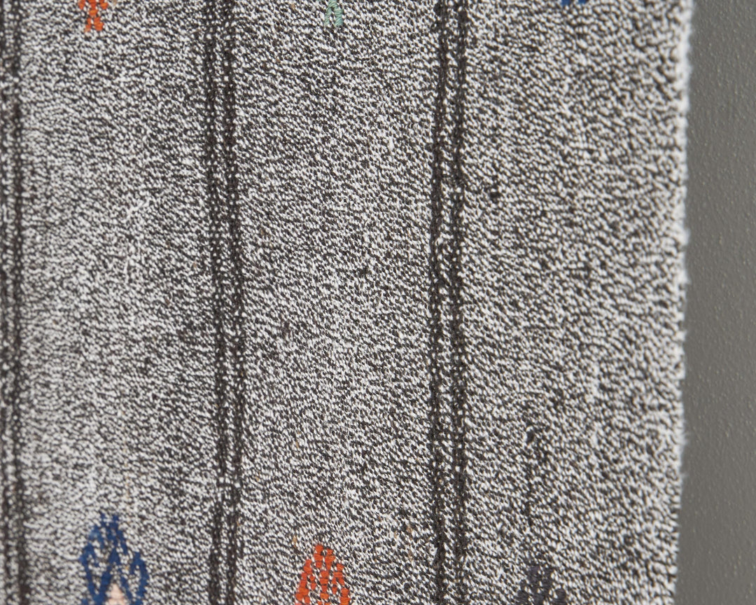 Gray Runner Rug 2' 11" x 16' 5" | No. VR58058