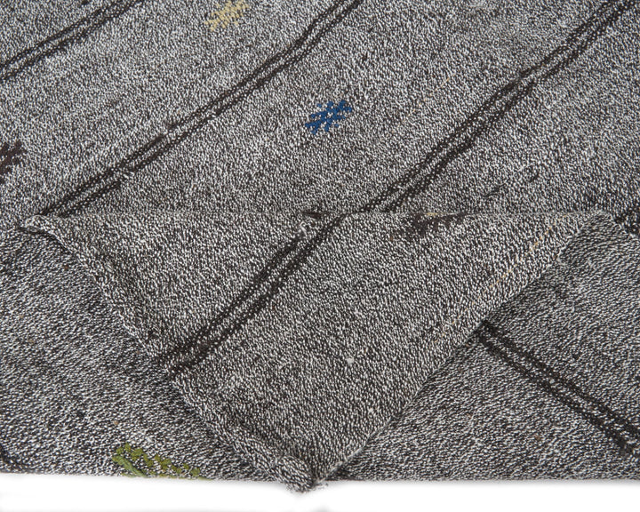 Gray Runner Rug 2' 11" x 16' 5" | No. VR58058