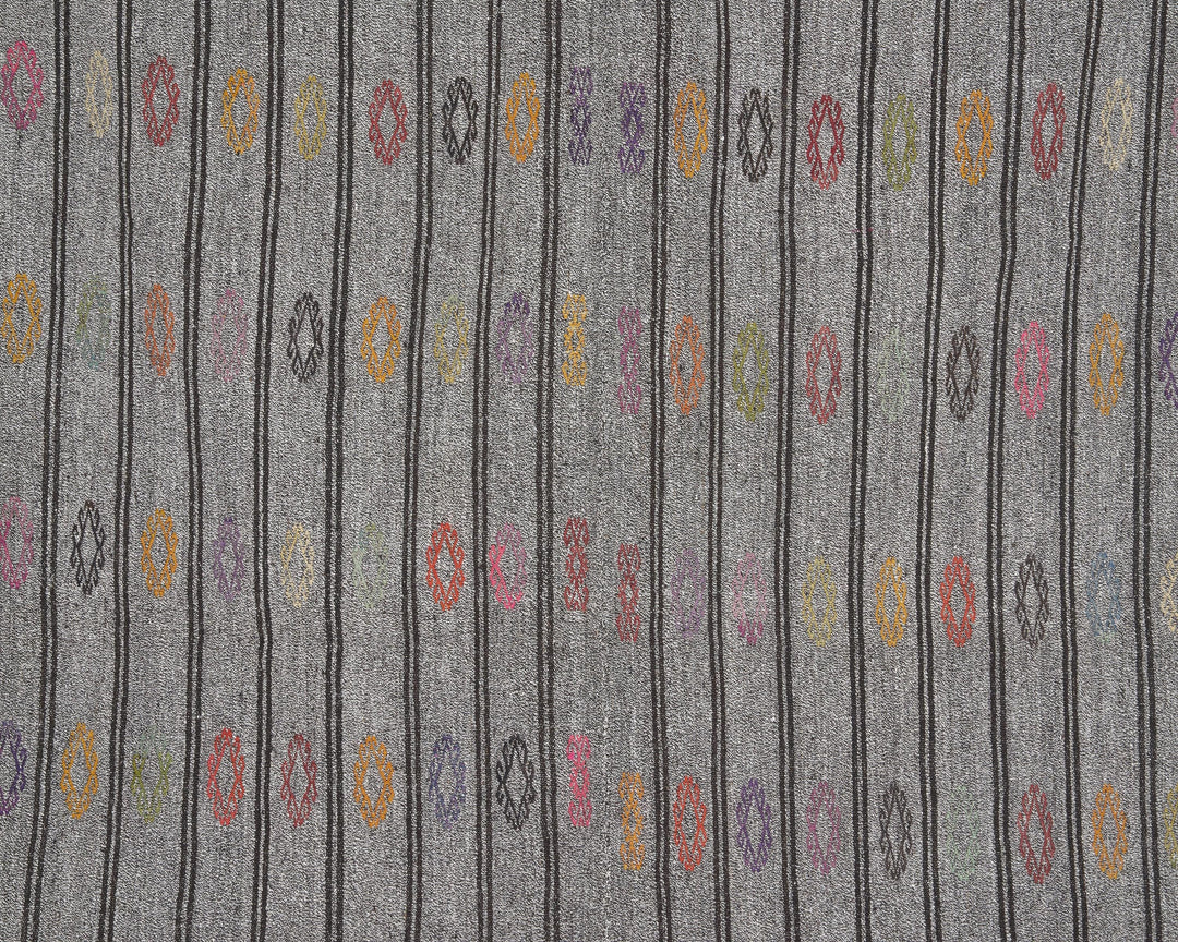 Gray Kilim Rug 6' 3" x 7' 9" | No. VR66919