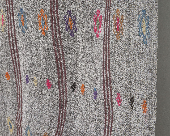 Gray Kilim Rug 7' 3" x 9' | No. VR42073