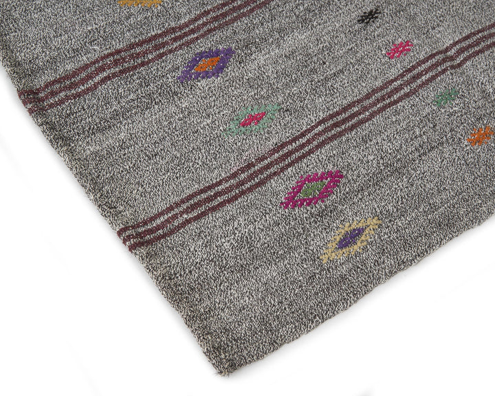 Gray Kilim Rug 7' 3" x 9' | No. VR42073