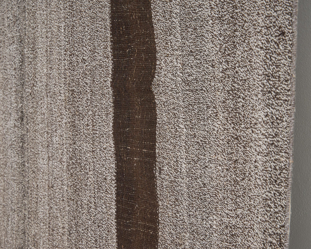 Black Kilim Rug 6' 5" x 8' 2" | No. VR72833