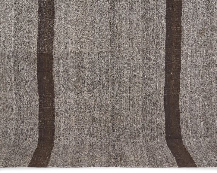 Black Kilim Rug 6' 5" x 8' 2" | No. VR72833