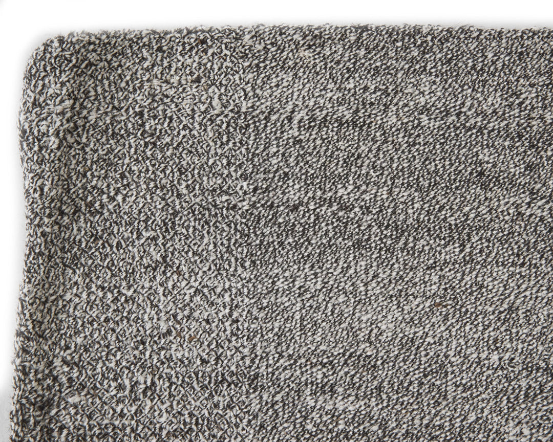 Gray Kilim Rug 6' 1" x 7' 10" | No. VR40372