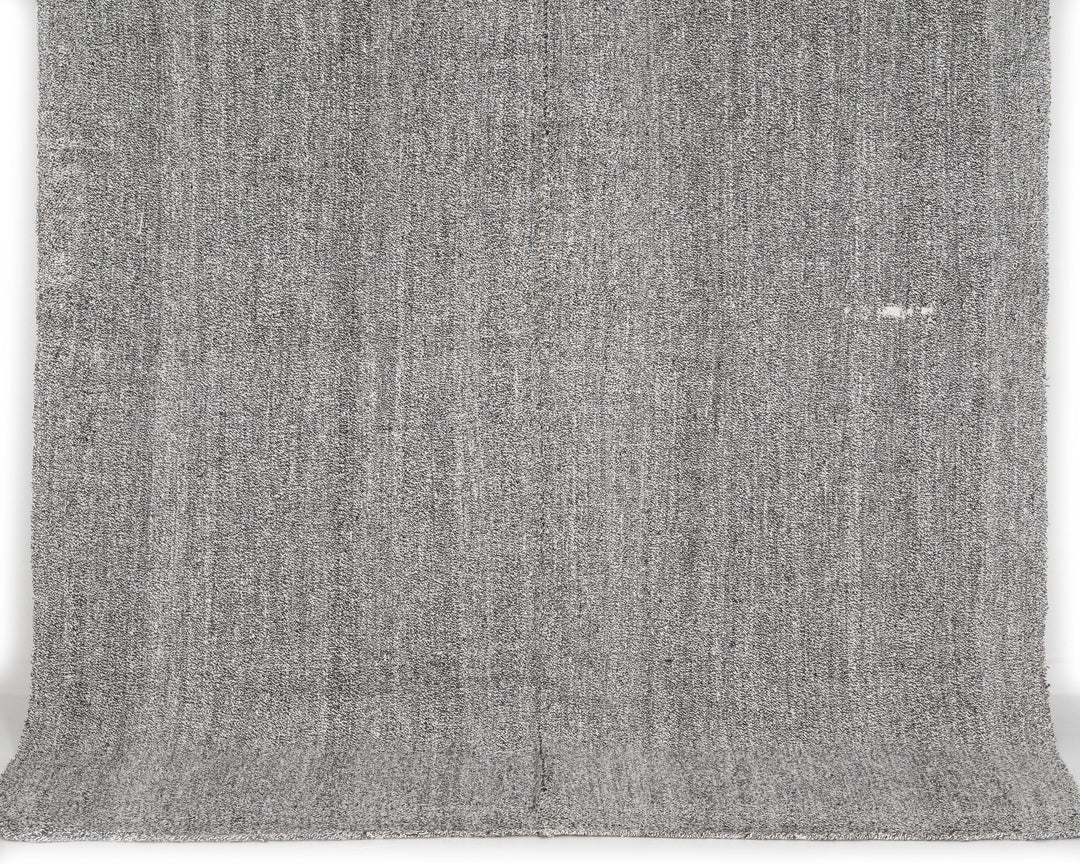 Gray Kilim Rug 6' 1" x 7' 10" | No. VR40372