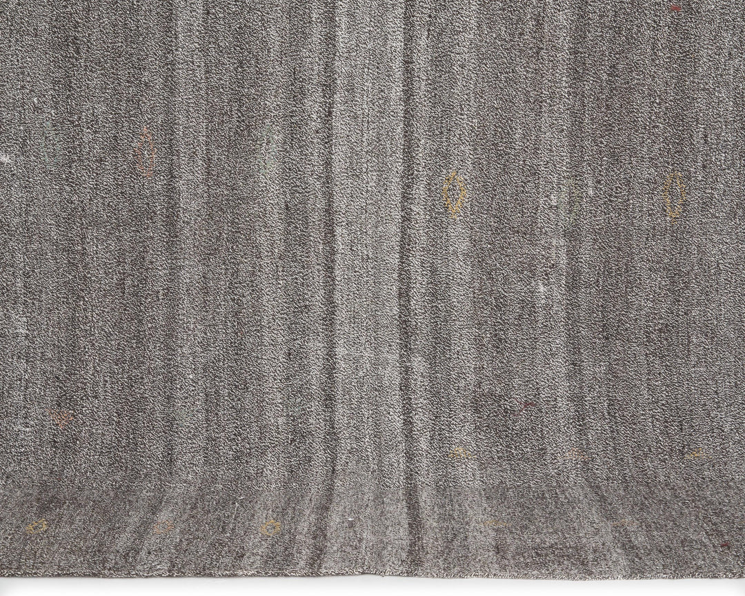 Gray Kilim Rug 6' 5" x 8' 6" | No. VR94044