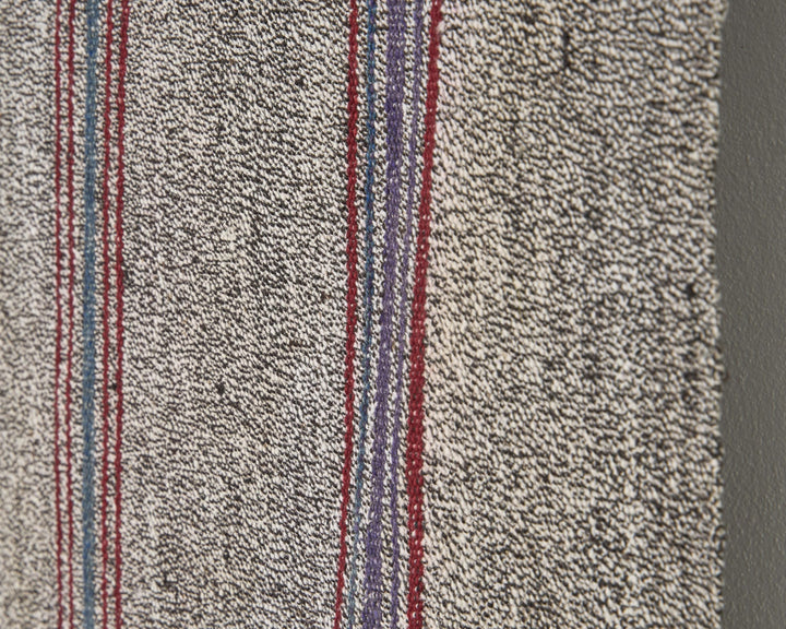 Gray Kilim Rug 6' 1" x 7' 10" | No. VR31422