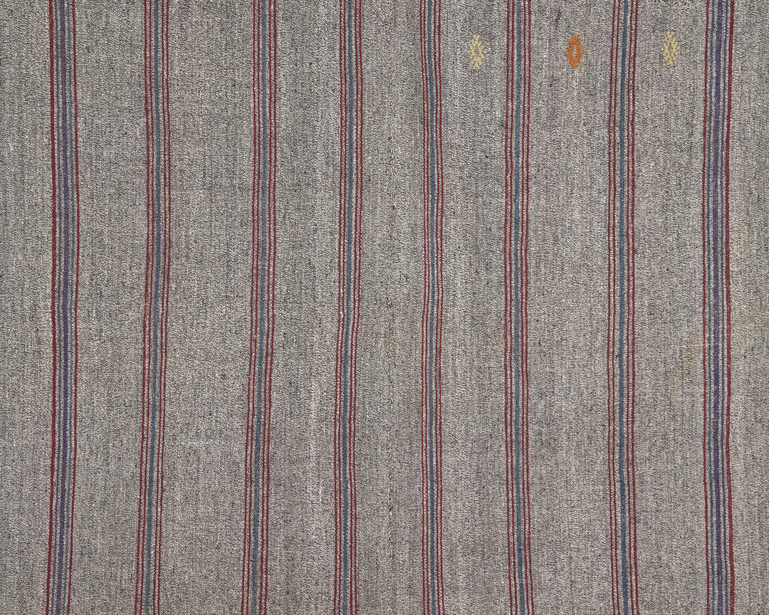 Gray Kilim Rug 6' 1" x 7' 10" | No. VR31422