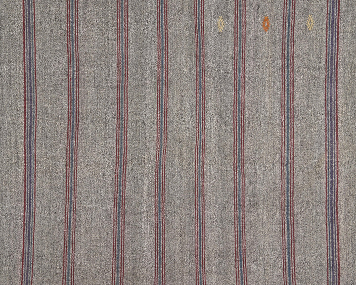 Gray Kilim Rug 6' 1" x 7' 10" | No. VR31422