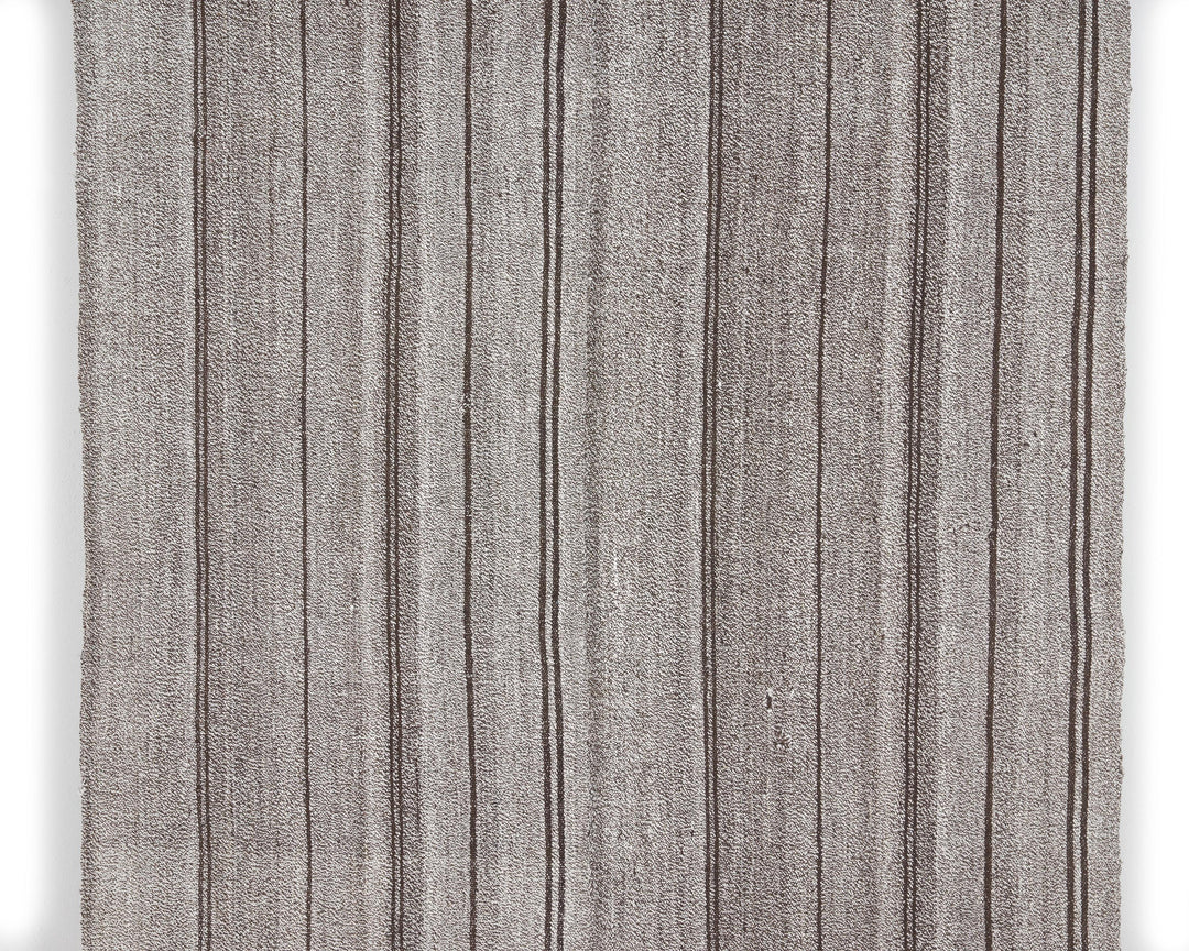 Gray Kilim Rug 4' 11" x 7' 9" | No. VR94815