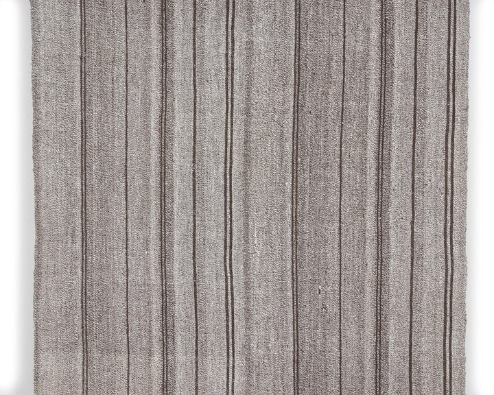 Gray Kilim Rug 4' 11" x 7' 9" | No. VR94815