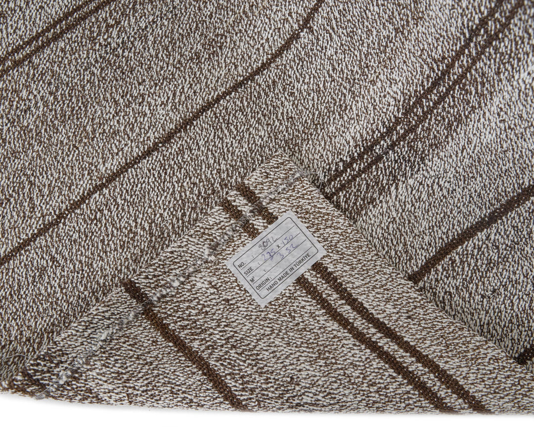 Gray Kilim Rug 4' 11" x 7' 9" | No. VR94815